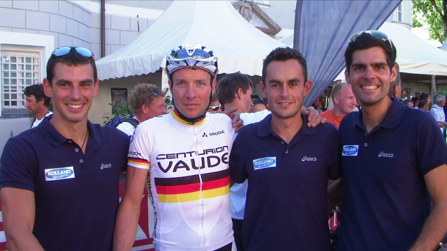Kolland Topsport Int am 2. Platz mit vlnr Marcel Potocny, Markus Kaufmann, Alex Baldaccini, Jakob Herrmann