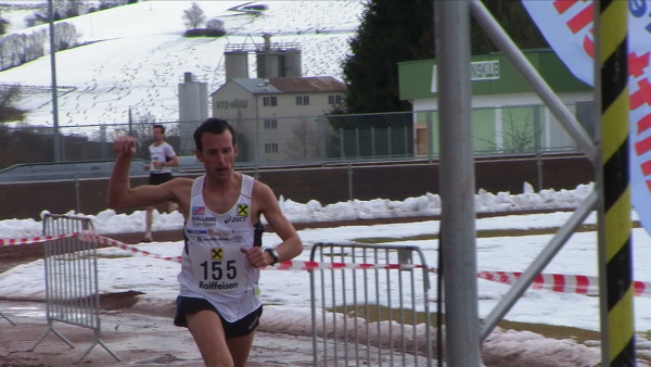 Thomas Rossmann gewinnt zum 3. Mal die steirische Crosslaufmeisterschaft auf der Kurzstrecke